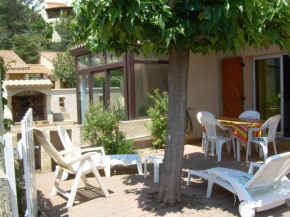 Charmant Pavillon Climatisé, 300m Plage, 2 Chambres + Mezzanine, Terrasse Sud, Parking, Proche Commerces - FR-1-229D-84
